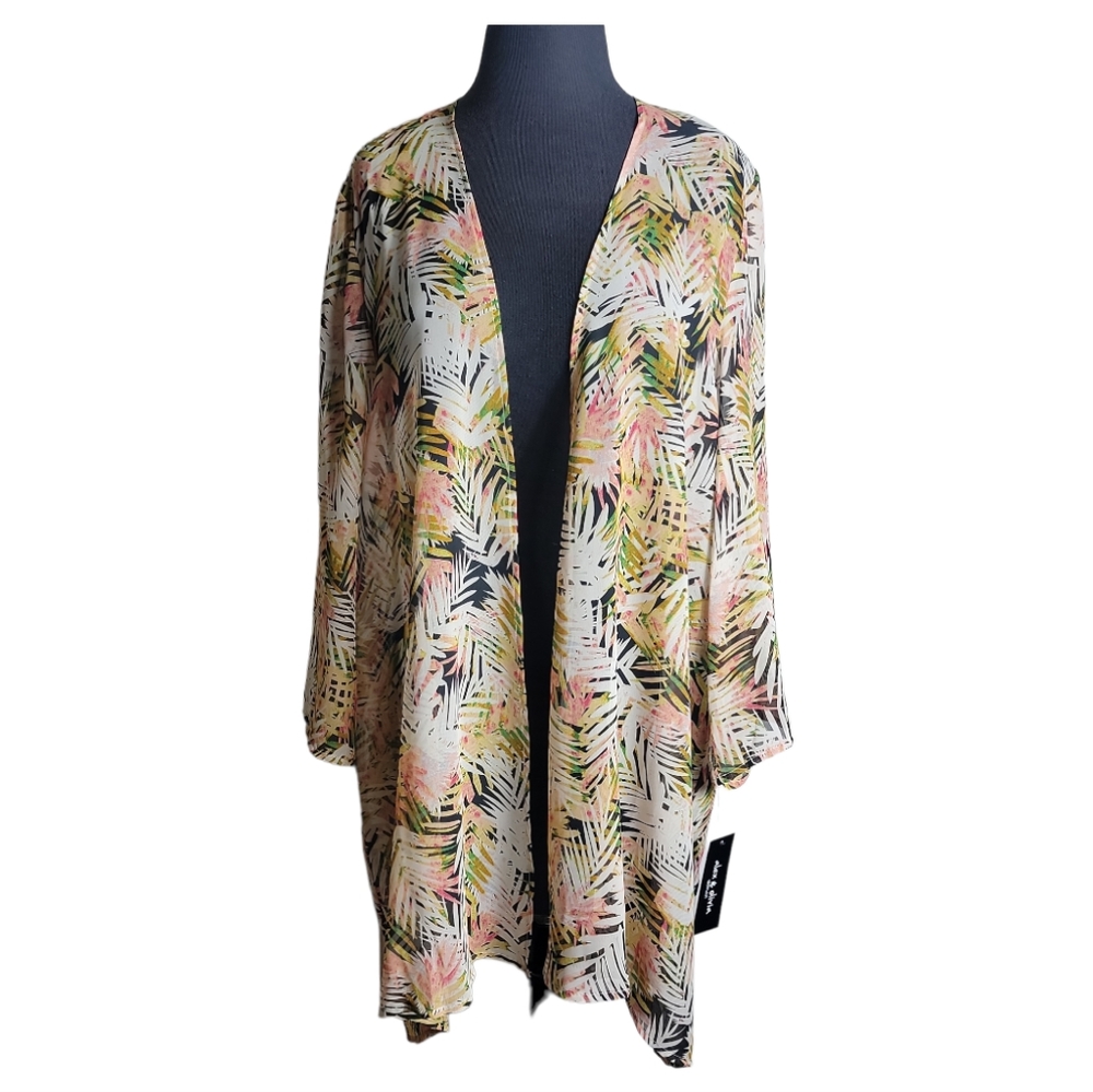 Alex & Olivia wonen's leaf printed plus size kimono size 2X